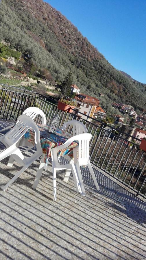 Appartement Divino à Villa Viani Extérieur photo