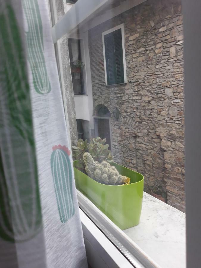 Appartement Divino à Villa Viani Extérieur photo